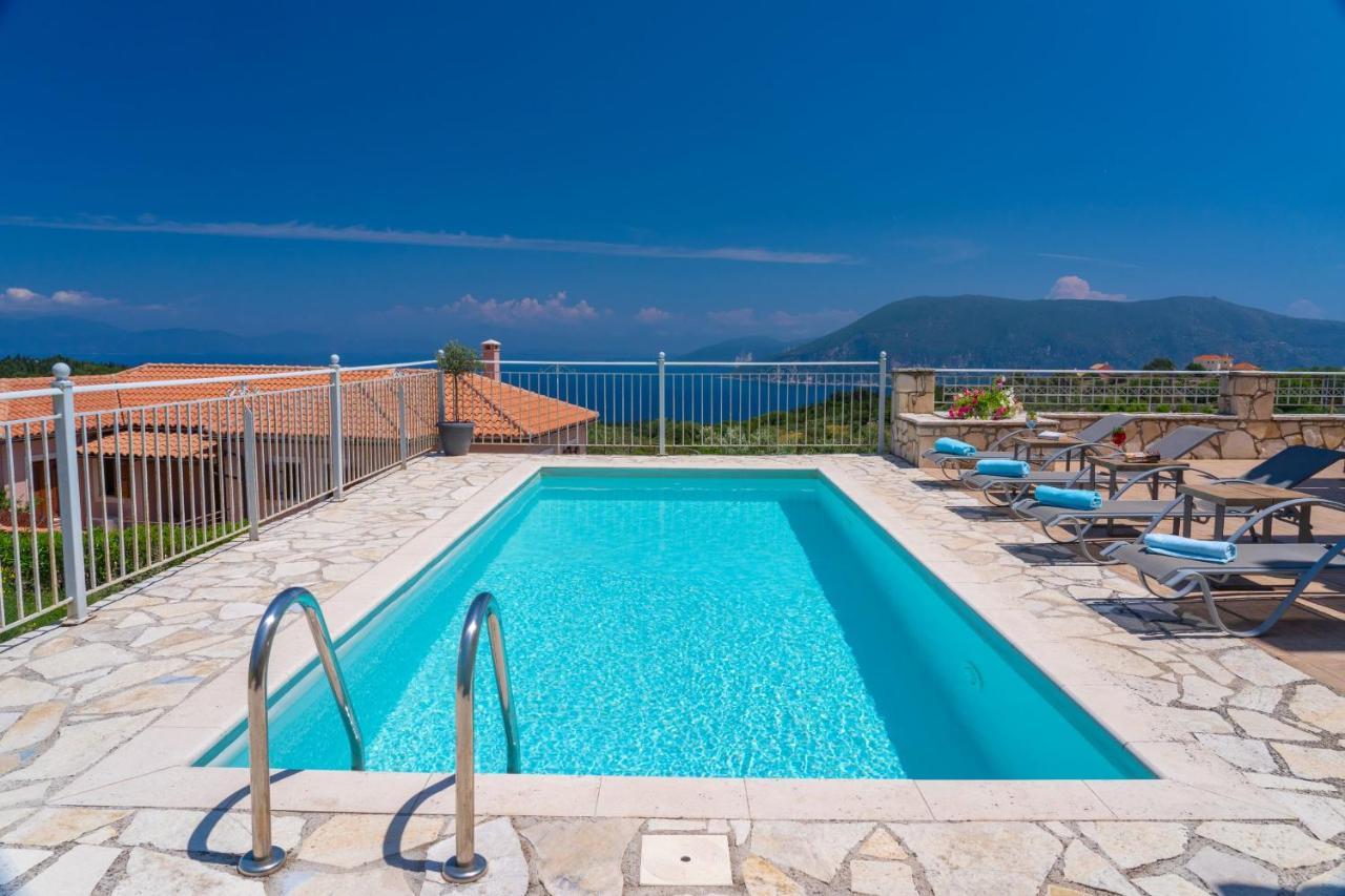 Guiscardos Luxury Villa Fiskardo Exterior photo