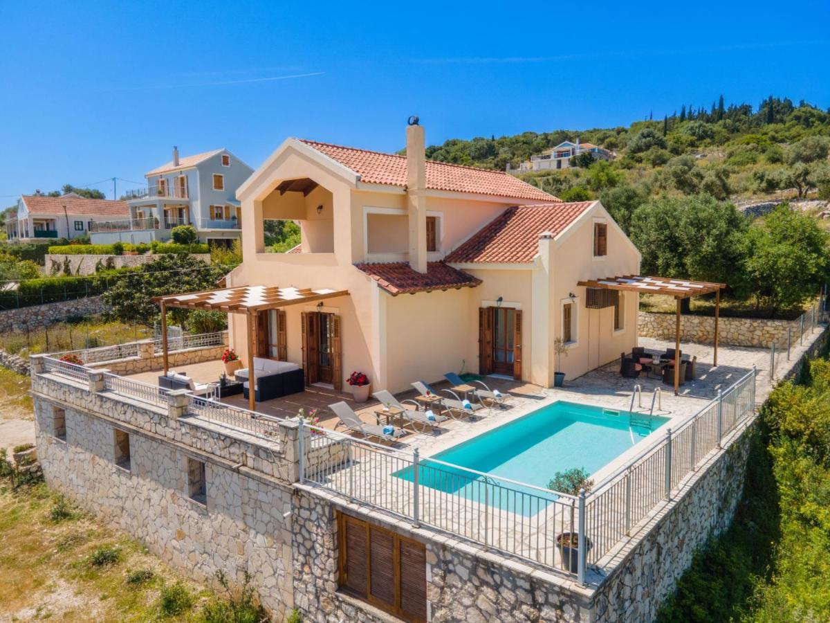 Guiscardos Luxury Villa Fiskardo Exterior photo