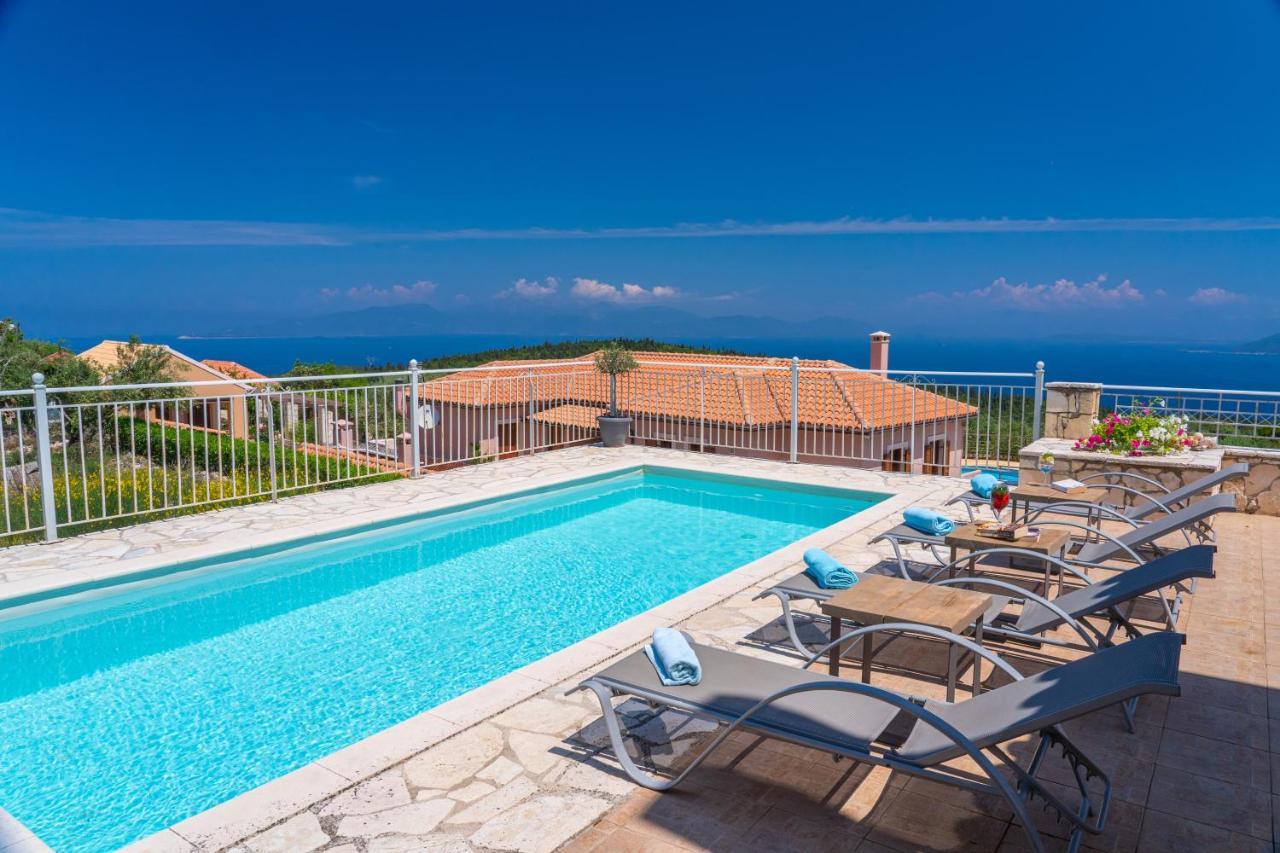 Guiscardos Luxury Villa Fiskardo Exterior photo