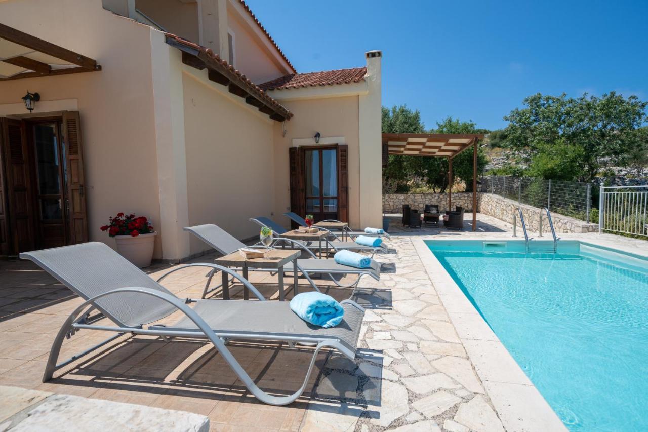 Guiscardos Luxury Villa Fiskardo Exterior photo