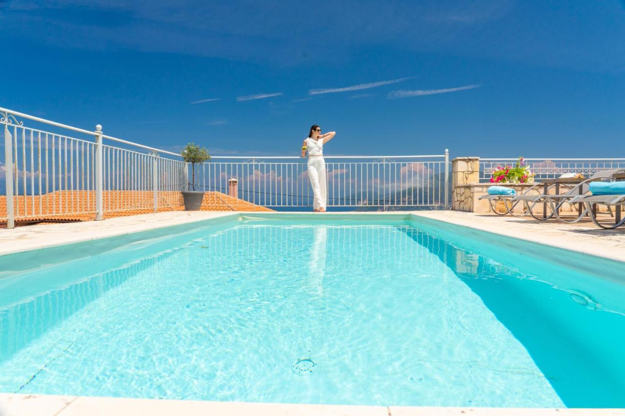 Guiscardos Luxury Villa Fiskardo Exterior photo