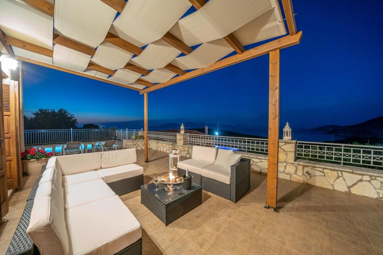 Guiscardos Luxury Villa Fiskardo Exterior photo