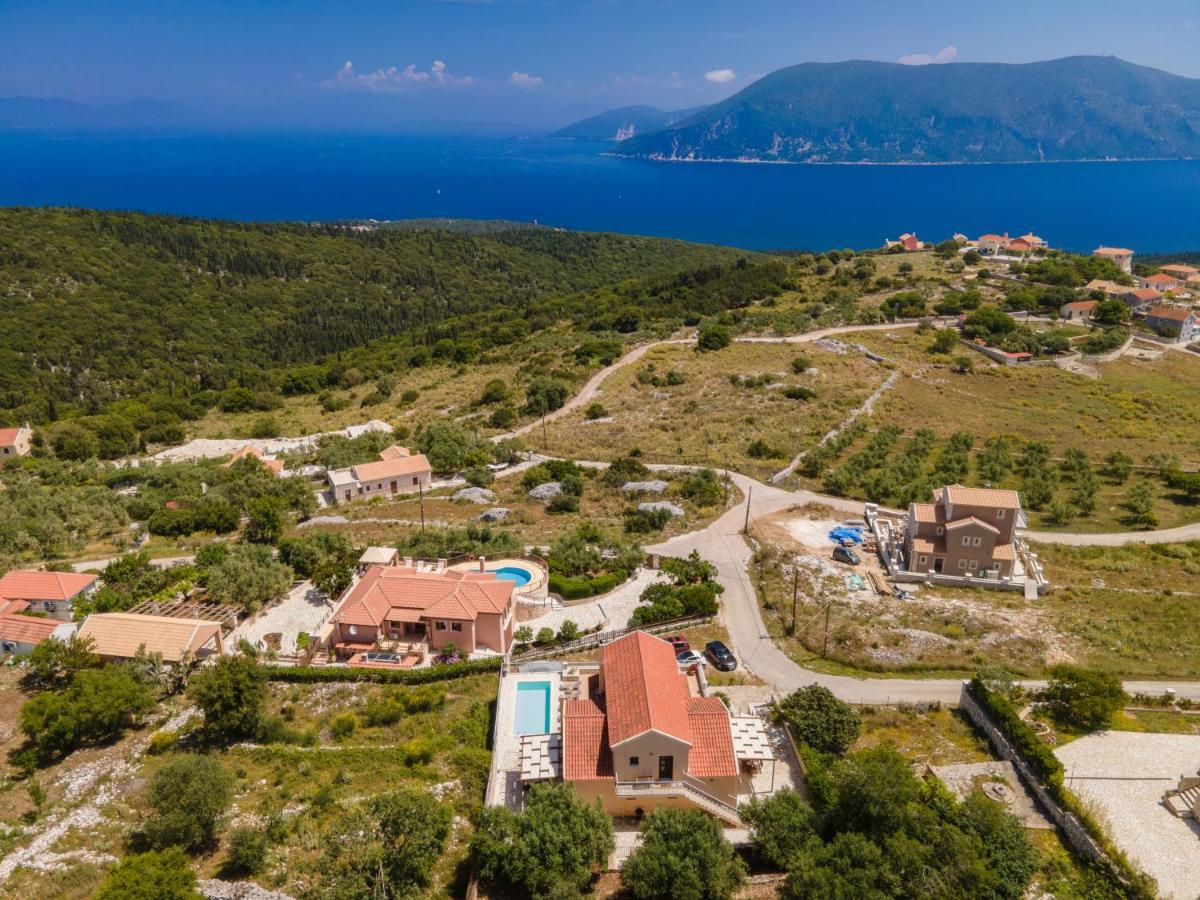 Guiscardos Luxury Villa Fiskardo Exterior photo